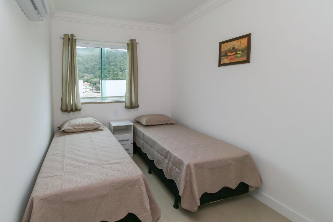 Aluguel Apartamento 2 Quartos Piscina Bombas Sc 419 Apartment Бомбиняс Екстериор снимка