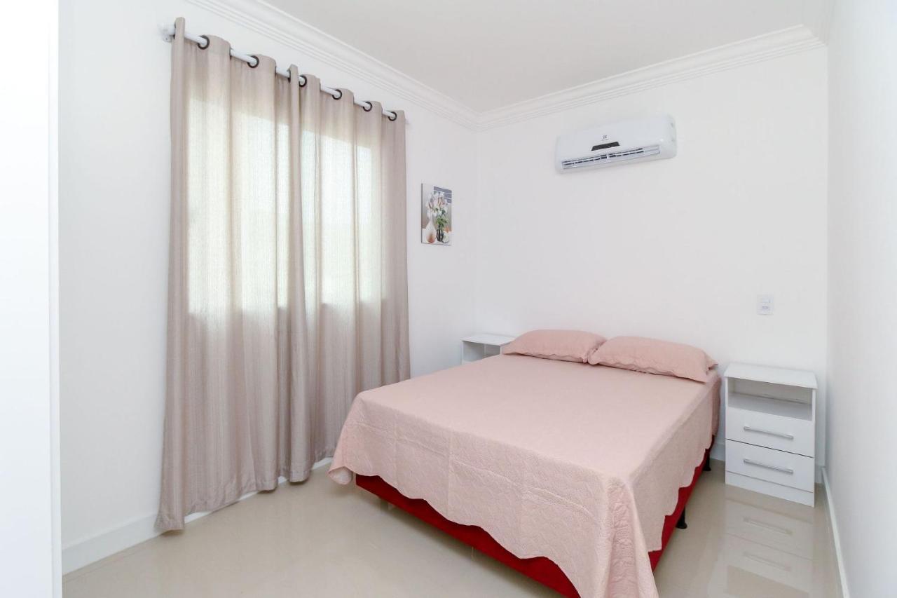 Aluguel Apartamento 2 Quartos Piscina Bombas Sc 419 Apartment Бомбиняс Екстериор снимка