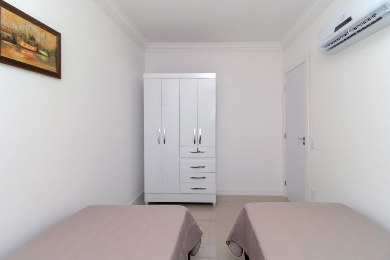 Aluguel Apartamento 2 Quartos Piscina Bombas Sc 419 Apartment Бомбиняс Екстериор снимка