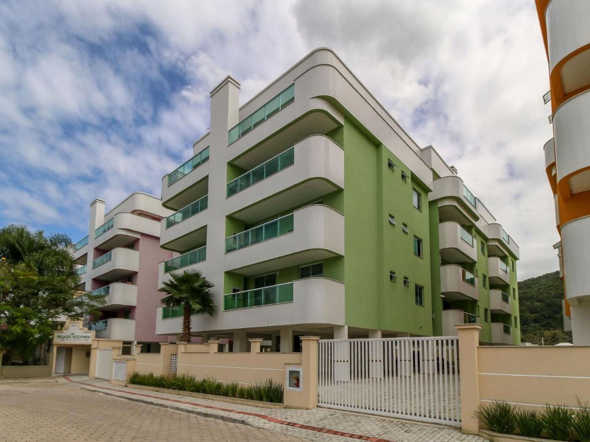 Aluguel Apartamento 2 Quartos Piscina Bombas Sc 419 Apartment Бомбиняс Екстериор снимка